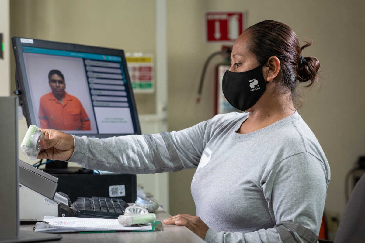 Peñoles reconoce y promueve el talento y el liderazgo de las mujeres