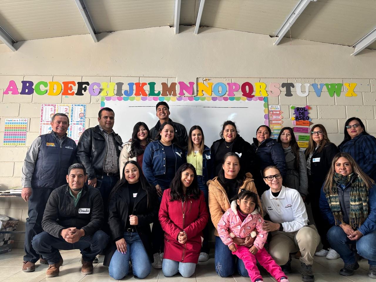 Minera Penmont y Fresnillo plc celebran el Día del Maestro reafirmando su compromiso con la educación y el bienestar de los docentes