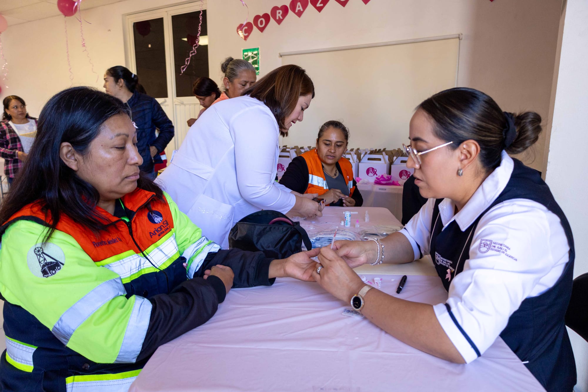 Arian Silver de México impulsa la conciencia y prevención del cáncer de mama en la Unidad San José