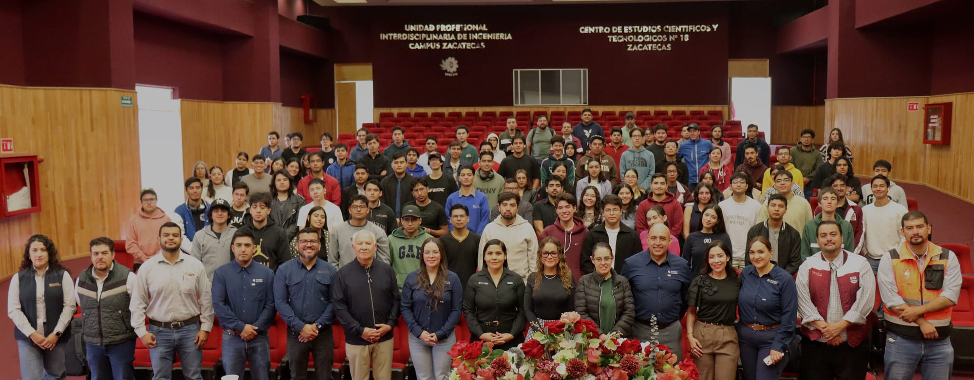 Presentan programas Futuro PAS y Mujeres PAS para impulsar el talento joven en la minería