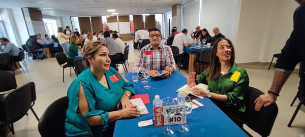 Galería de Fotos del 1er Encuentro de Negocios del Comité de Mujeres en Clusmin