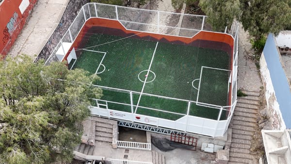 Entrega de Cancha de Futbol rápido en la colonia Díaz Ordáz