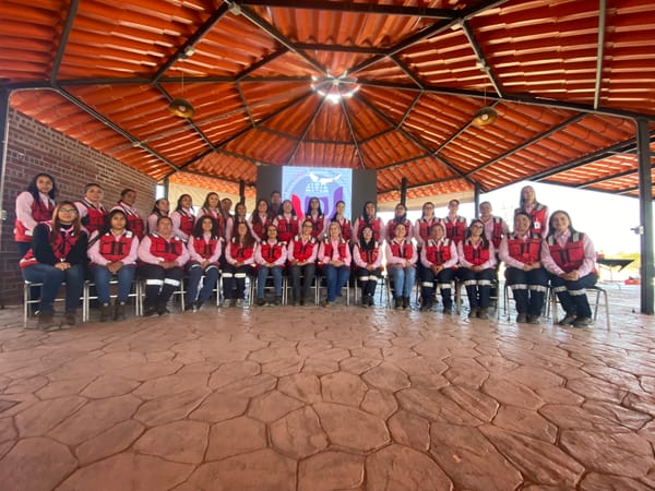 Orla Camino Rojo fortalece su compromiso con la equidad de género y el desarrollo profesional de sus colaboradoras con su re afiliación al sello WIM