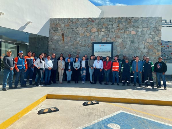 Taller de Manejo Defensivo Impulsa la Seguridad en el Trabajo