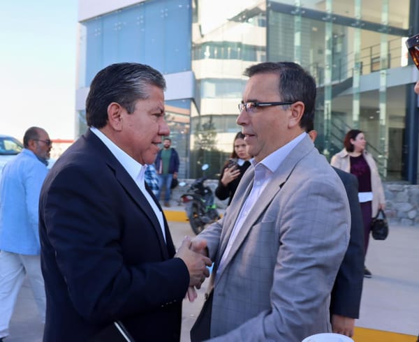 El Gobernador David Monreal Ávila en Clúster Minero de Zacatecas, refrenda su compromiso con la seguridad y el desarrollo minero.
