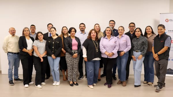 Especialista comparte estrategias para fortalecer las finanzas personales de los profesionistas