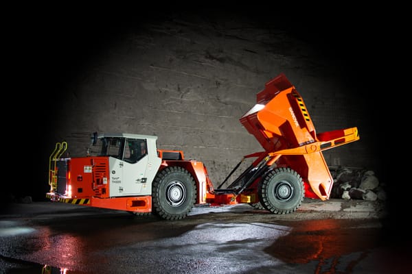CoMinVi se asocia con Sandvik para una importante inversión en flota de equipos subterráneos